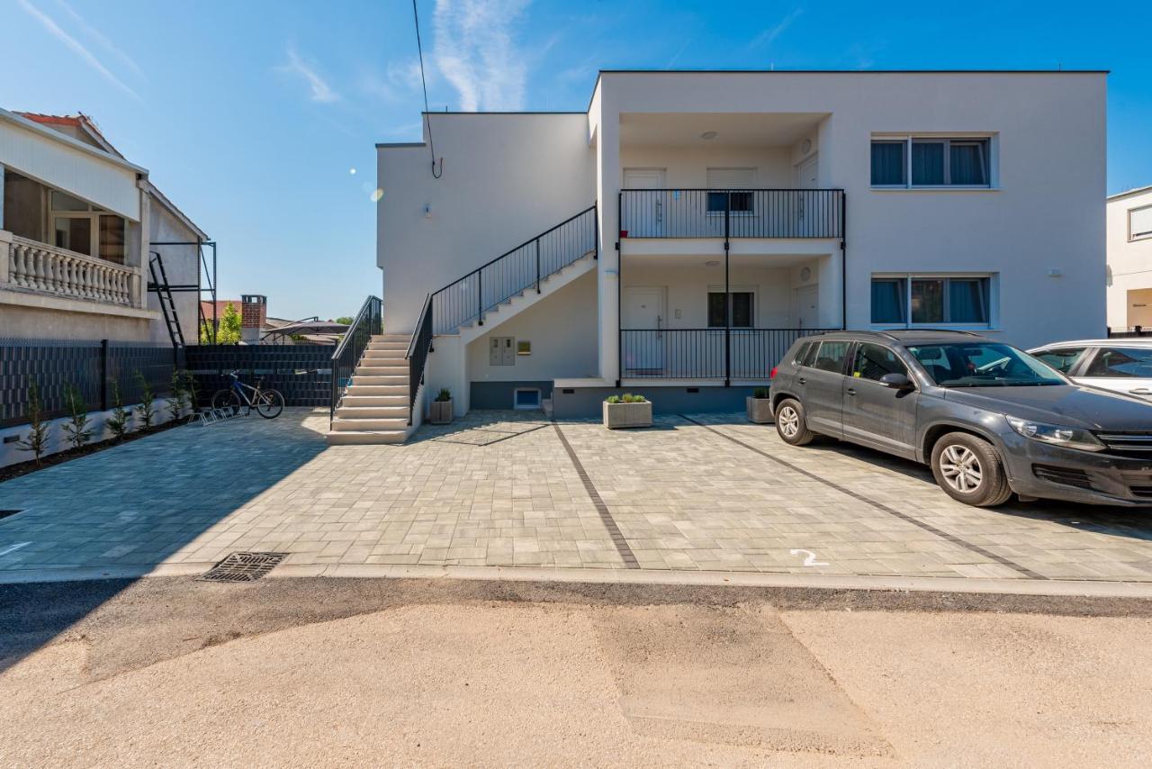 Apartmani Diva Zadar Exteriör bild