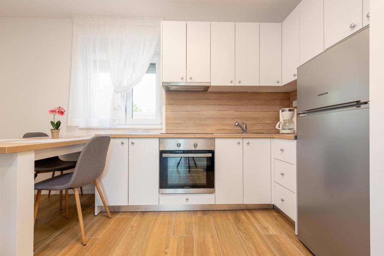 Apartmani Diva Zadar Rum bild
