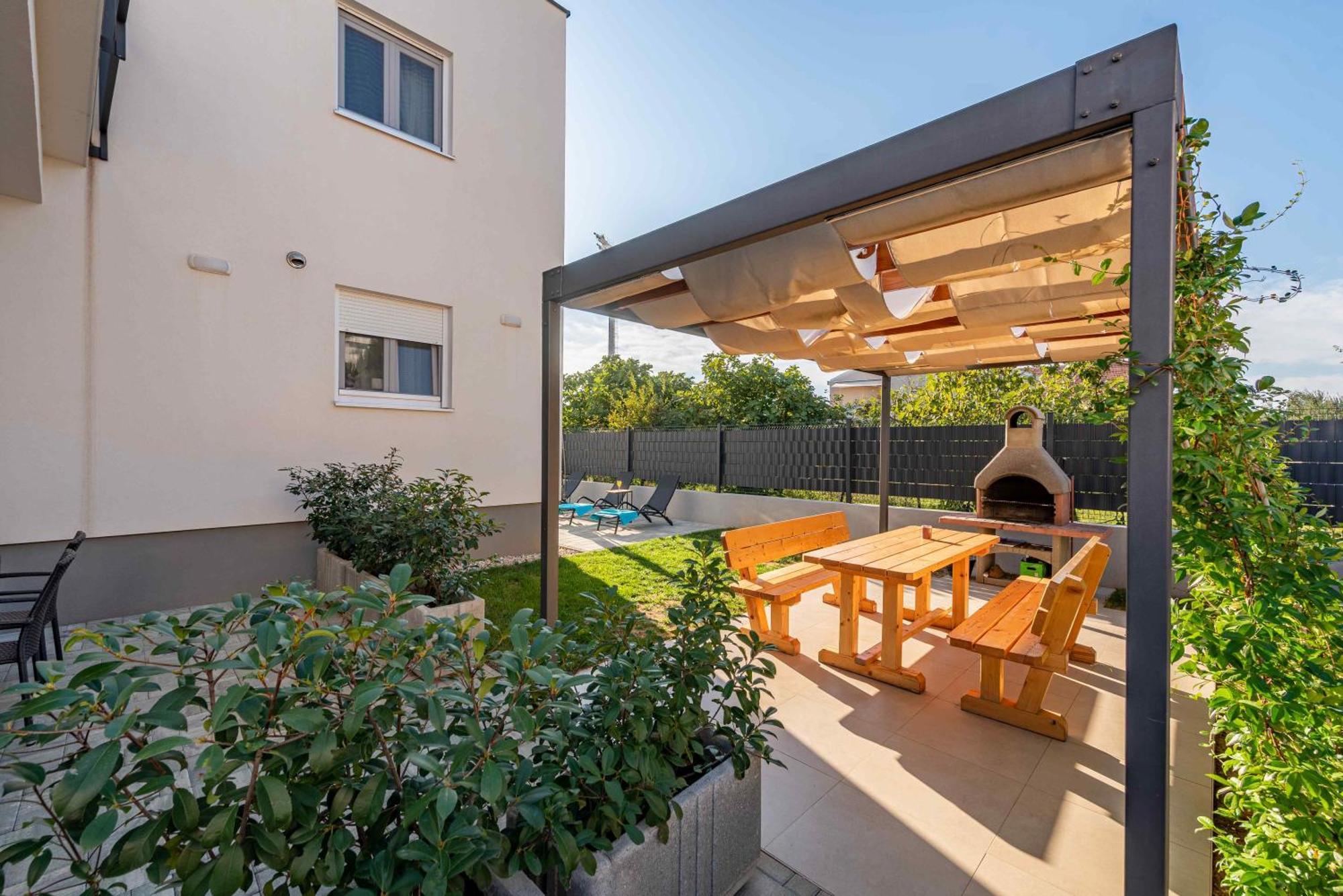 Apartmani Diva Zadar Exteriör bild