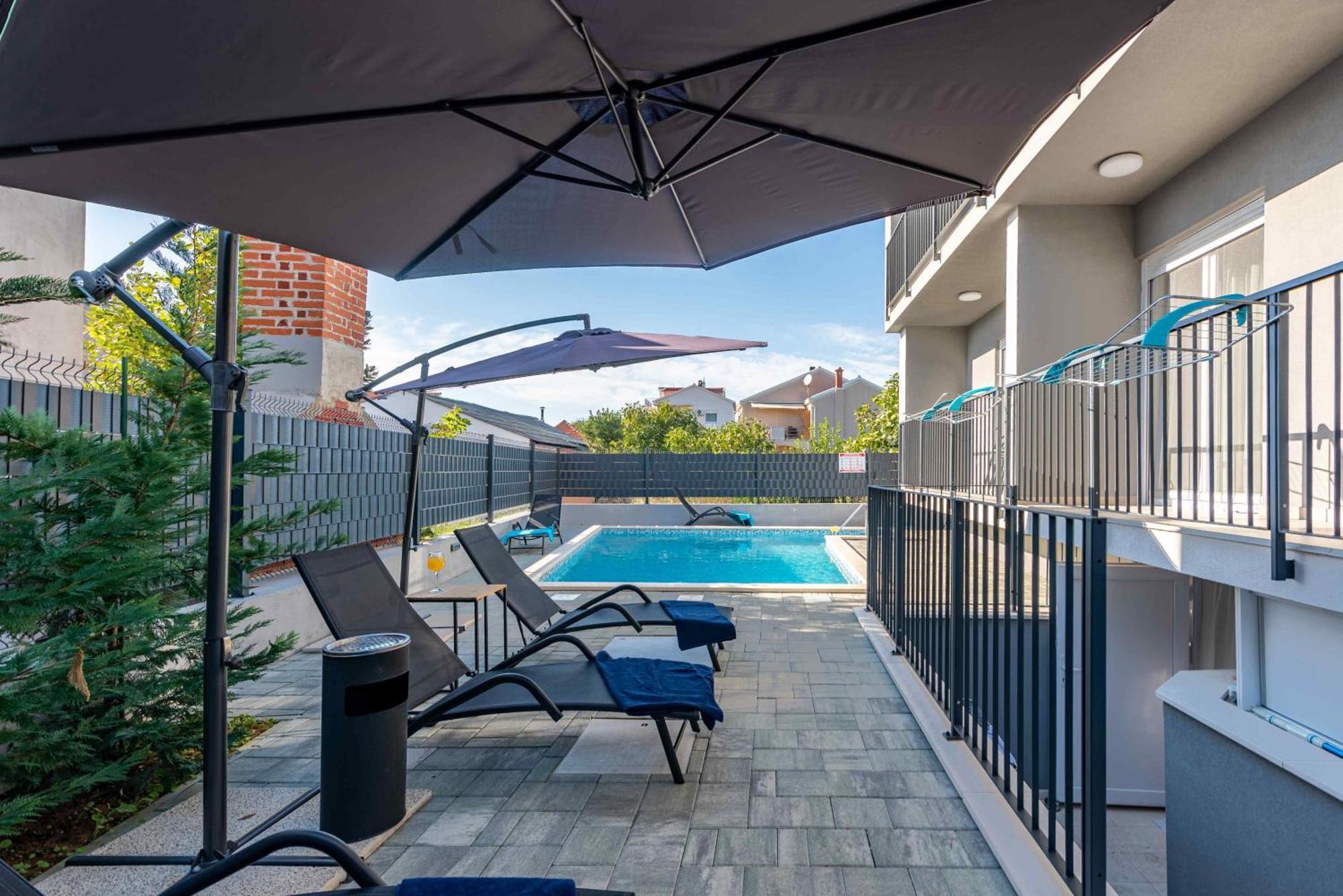 Apartmani Diva Zadar Exteriör bild